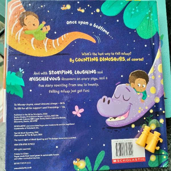 20 Dinosaurs At Bedtime Board Book - Image 2